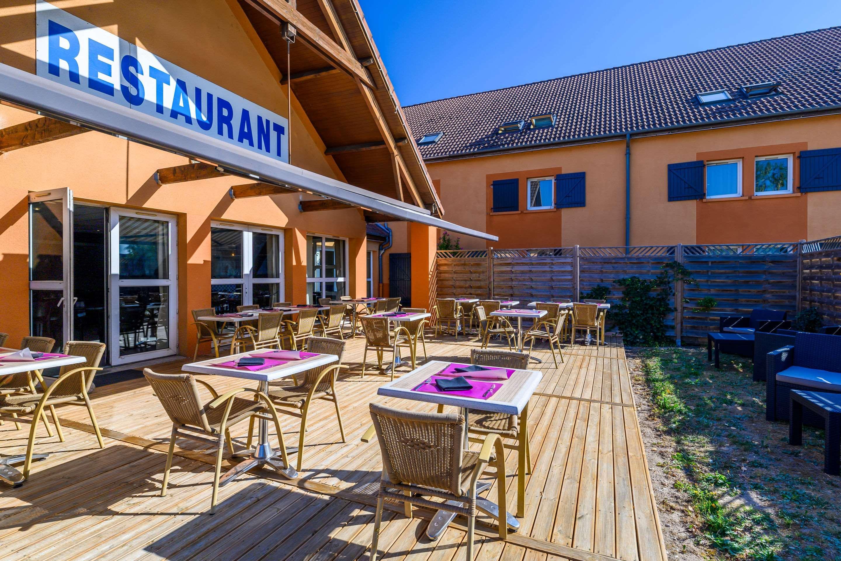 Comfort Hotel Orleans Саран Екстер'єр фото