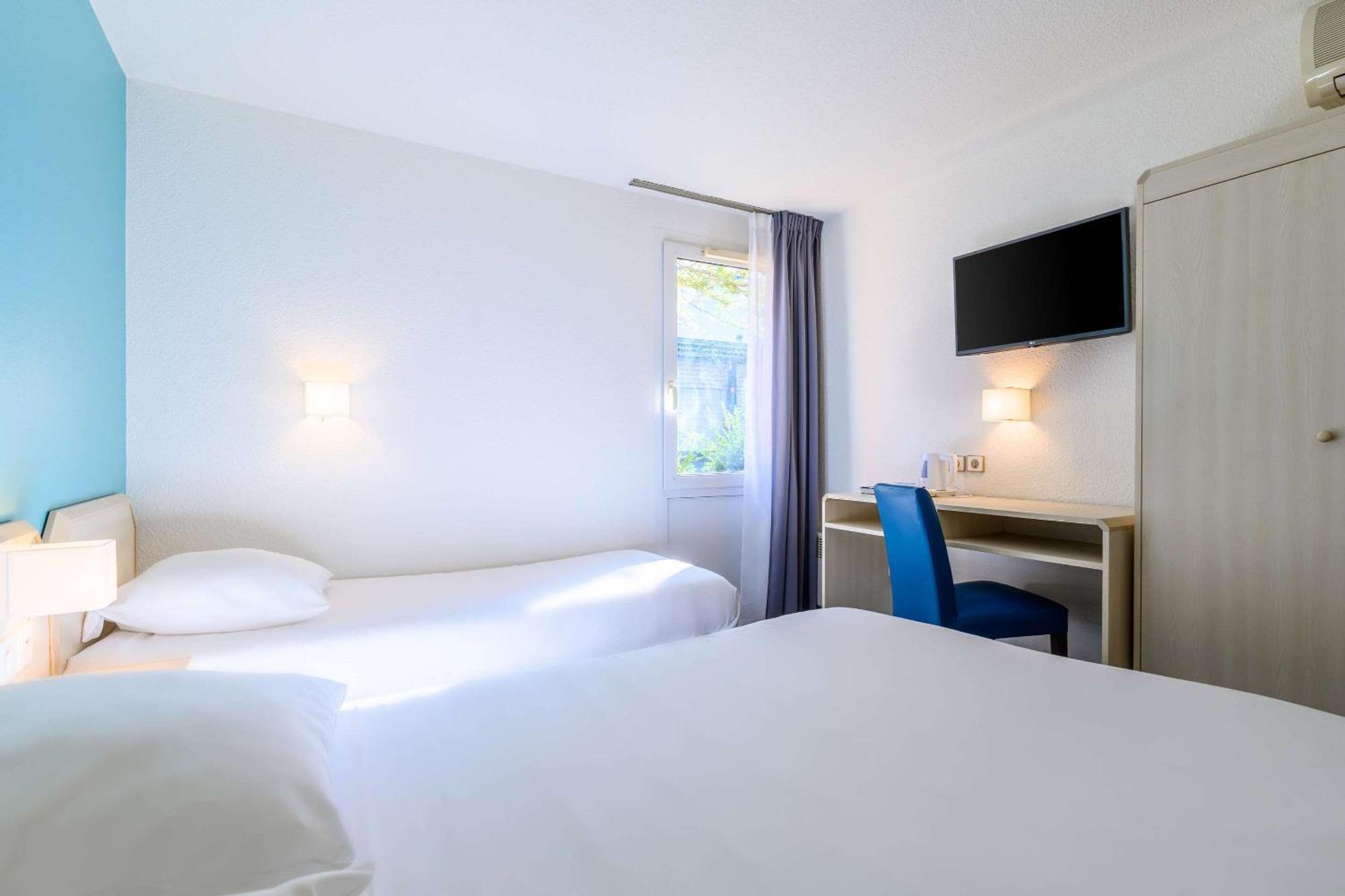 Comfort Hotel Orleans Саран Екстер'єр фото