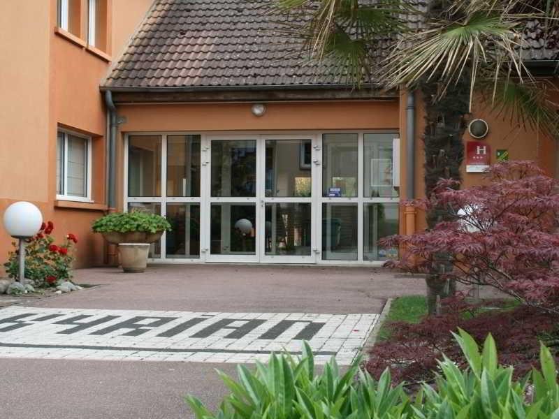 Comfort Hotel Orleans Саран Екстер'єр фото